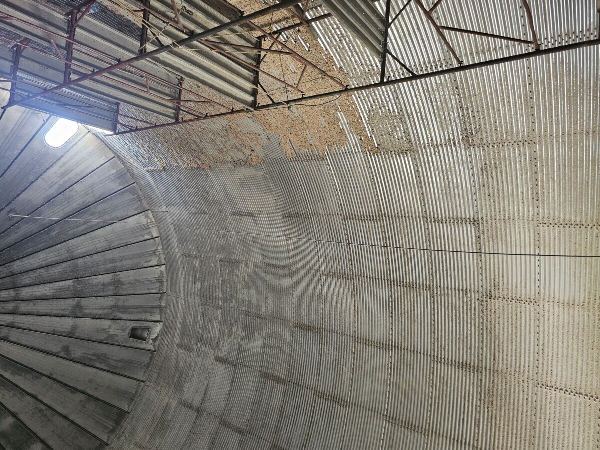 cleaning maitenance silo