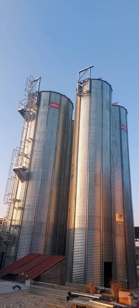hopper silo