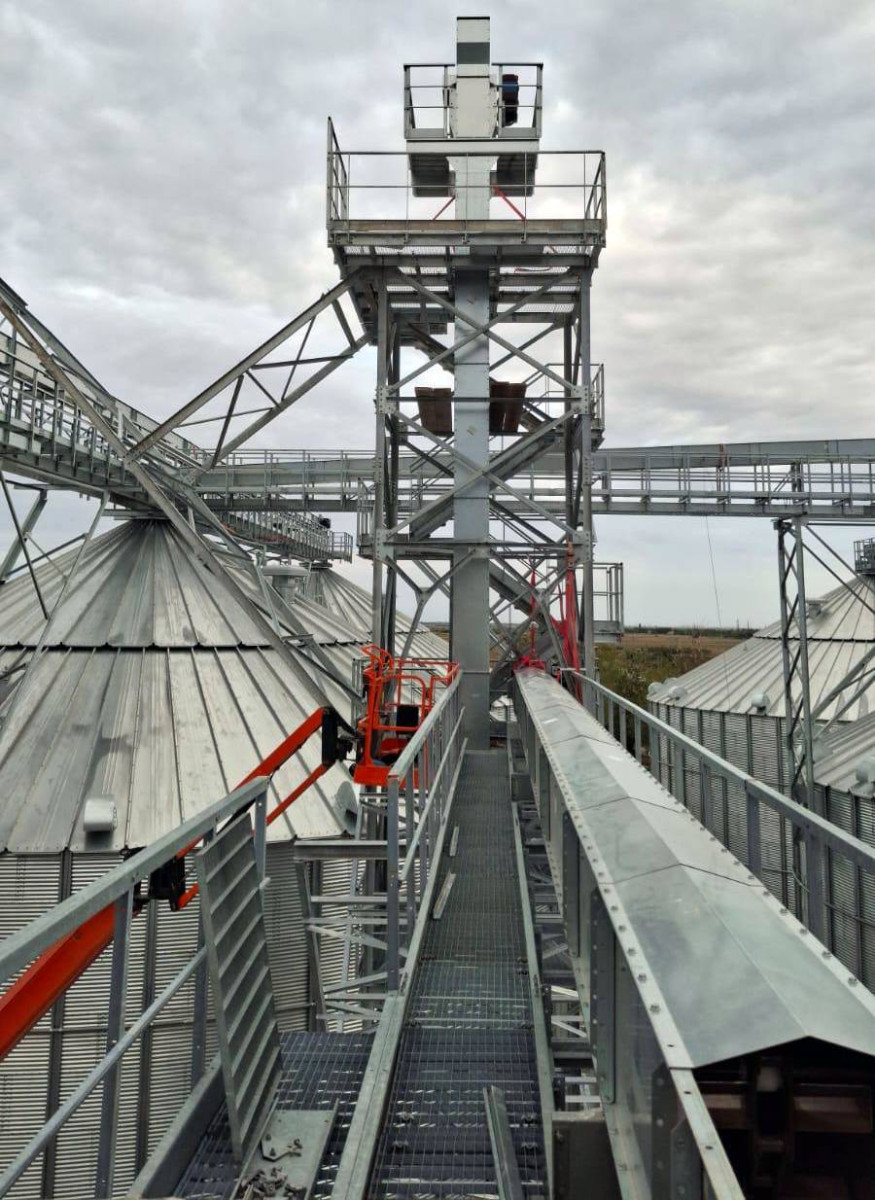 Walkways and elevator towers