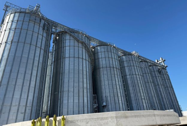 silos erection