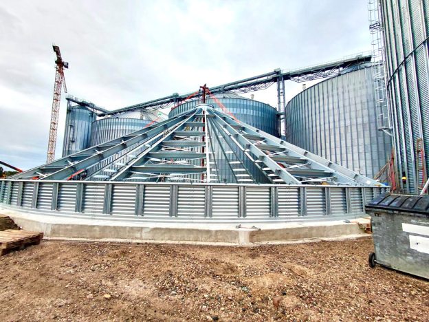 Montaj structură acoperiș siloz metalic de 11.000 tone — Rosilo, Schwedt